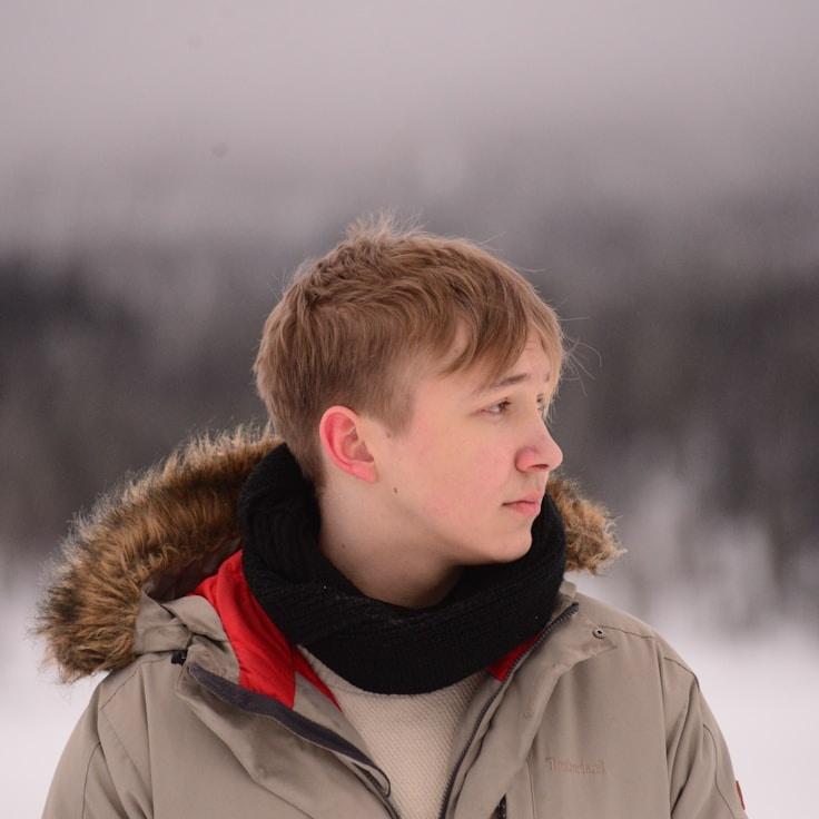 Portrait of Amina Rossi, group coordinator and fusion cooking expert